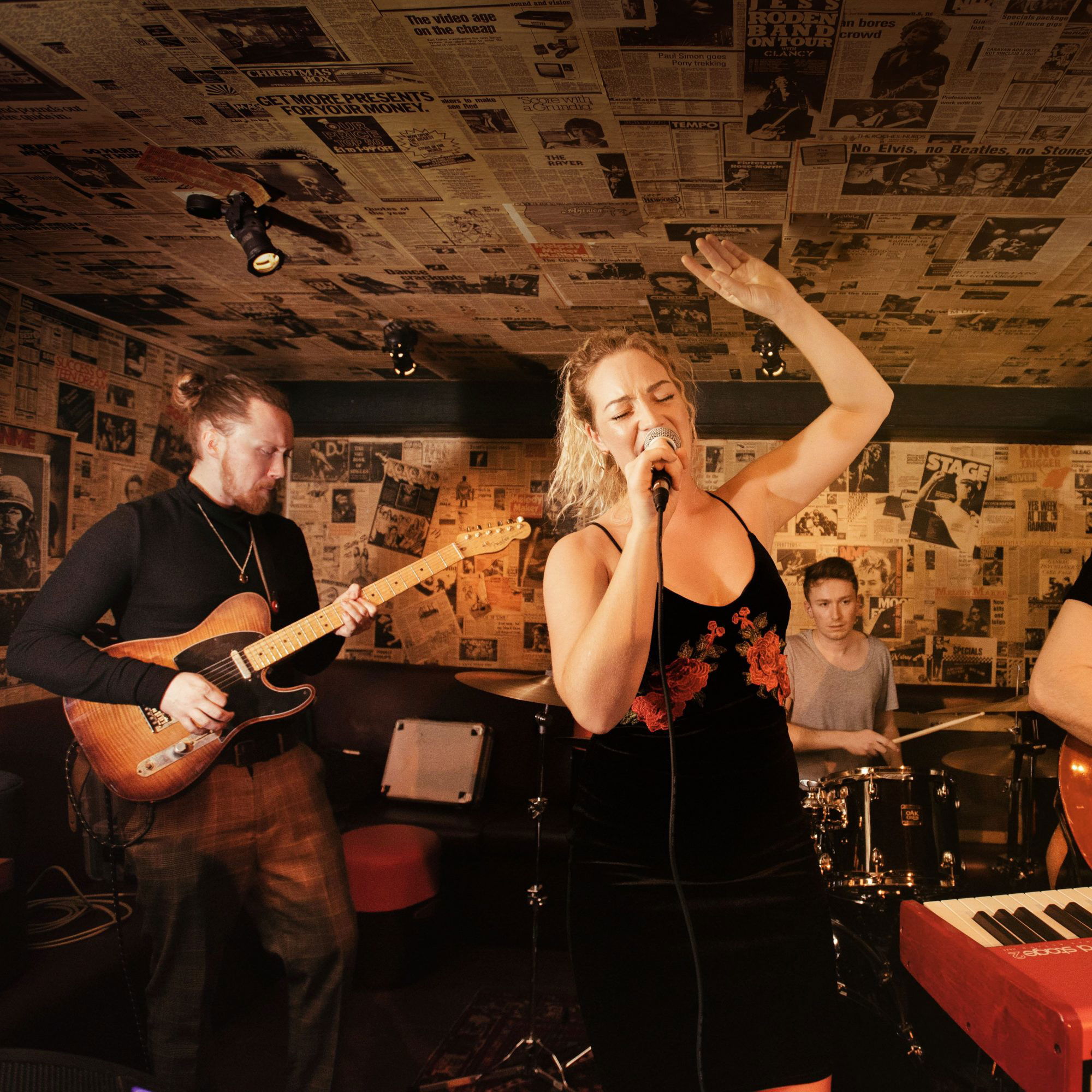 Entree Party Band